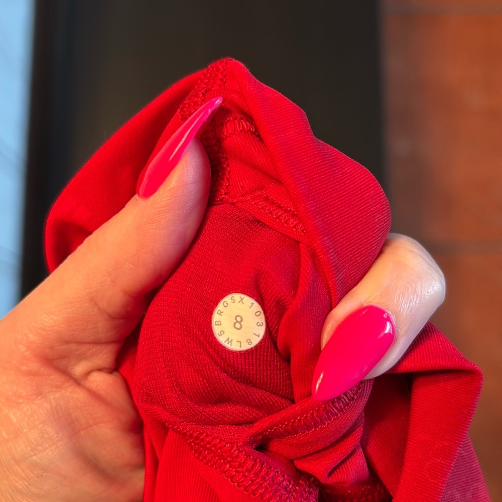Lululemon energy bra and wunder under leggings in red manifest print - Picture 7 of 7